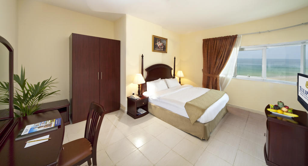 Tulip Inn Royal Suites Adżman Pokój zdjęcie